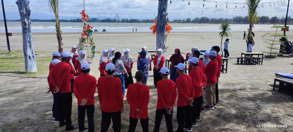 Dampak Positif Family Gathering terhadap Produktivitas Karyawan